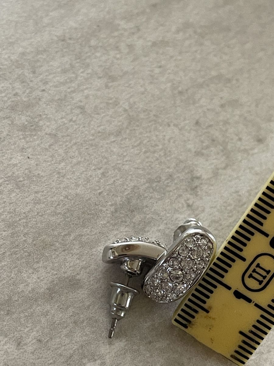 Swarovski Ohrringe & -stecker: Ohrstecker Swarovski  – Gebraucht aus Flawil von Naphtali 3