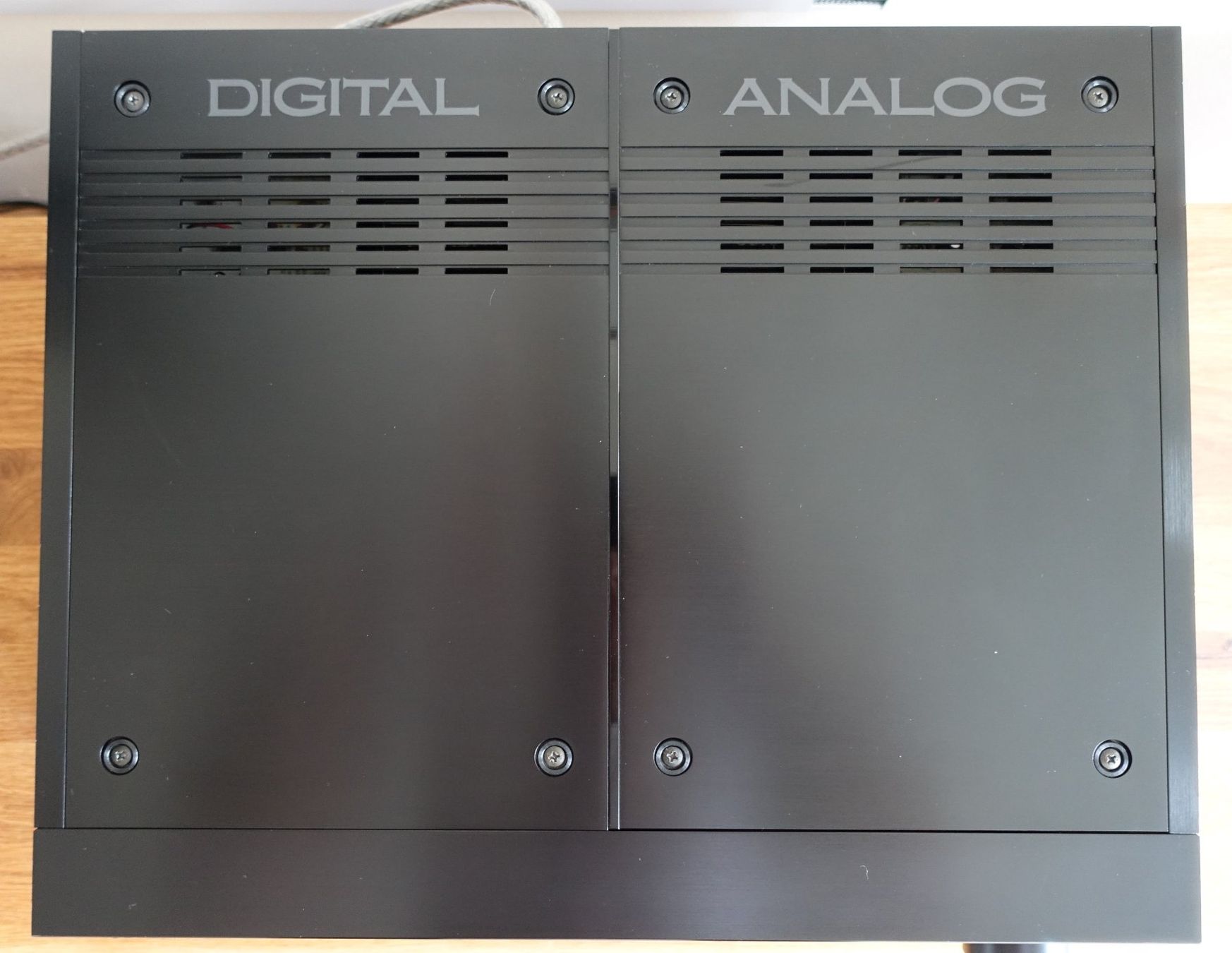 Denon Amplificatori: Denon DAP-5500 – Usato da Zürich venduto da Makemake 1