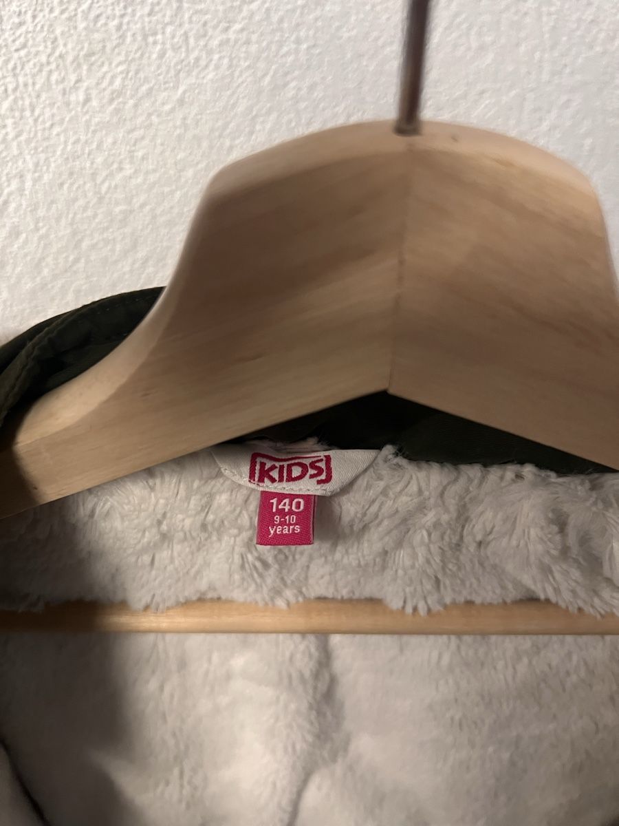 Giacche & Cappotti: Mädchen Winterjacke Parka mit Webpelz – Usato da Würenlos venduto da Donas1991 4