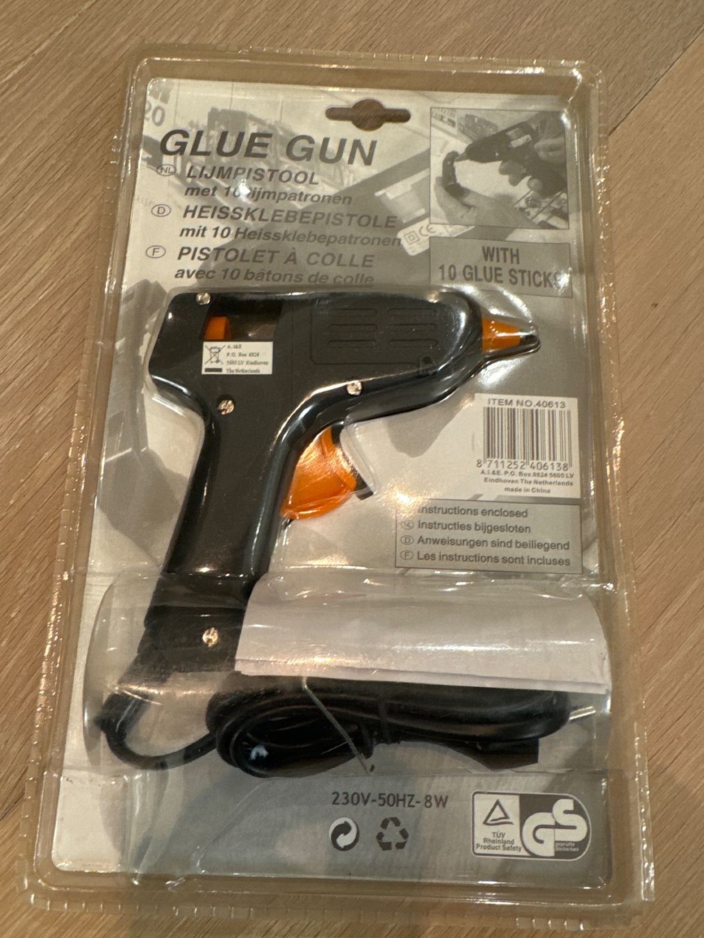 Tutti gli attrezzi: Glue Gun – Nuovo e nell'imballaggio originale da Uitikon Waldegg venduto da Uitikon73 1