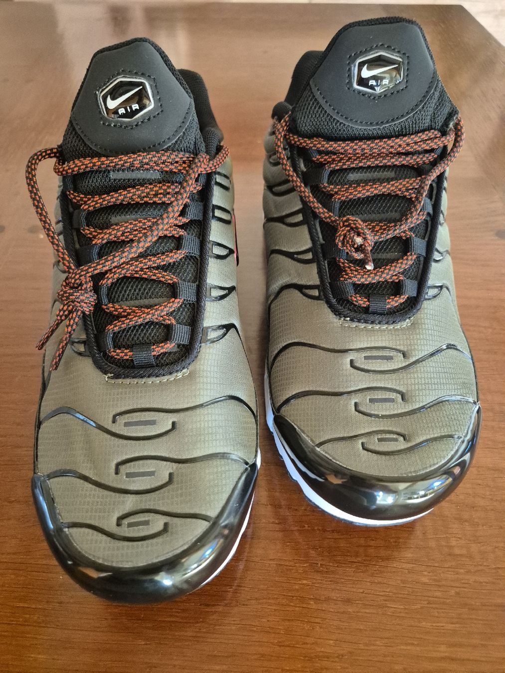 Nike Scarpe da uomo: Nike Air Max Plus, vert olive t.44 – Nuovo (secondo la descrizione) da champvent venduto da chrisdta 4