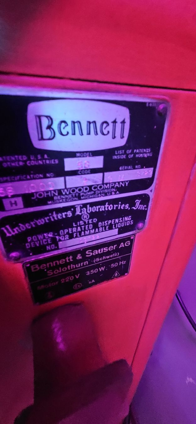 Altre raccolte & rarità: Zapfsäule Bennet – Difettoso da Walterswil BE venduto da RAMVAN 1