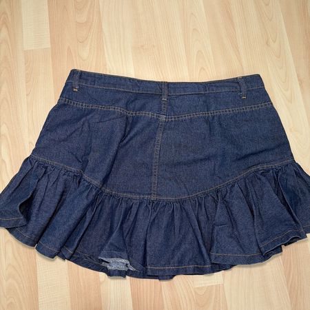 Damen Jeansrock blau mit Rüschensaum guter Zustand