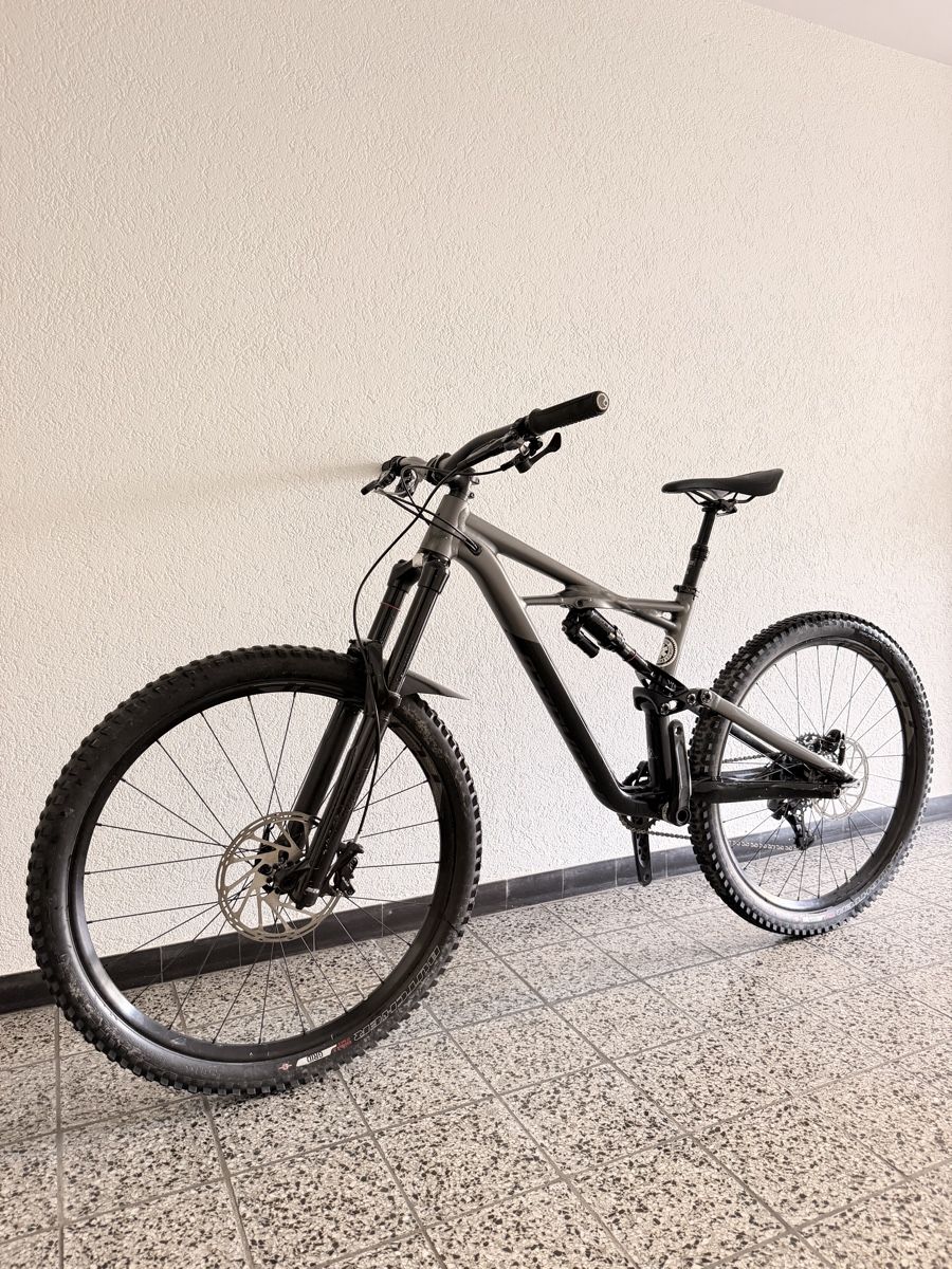 Specialized Velos: Specialized Enduro Comp 650B 27.5 M  – Gebraucht aus Stansstad von 91PD 1