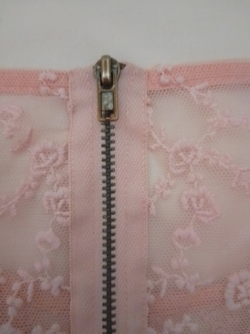 Top: Top d'été dentelle M/S – Usato da Echandens venduto da Gamora32 3