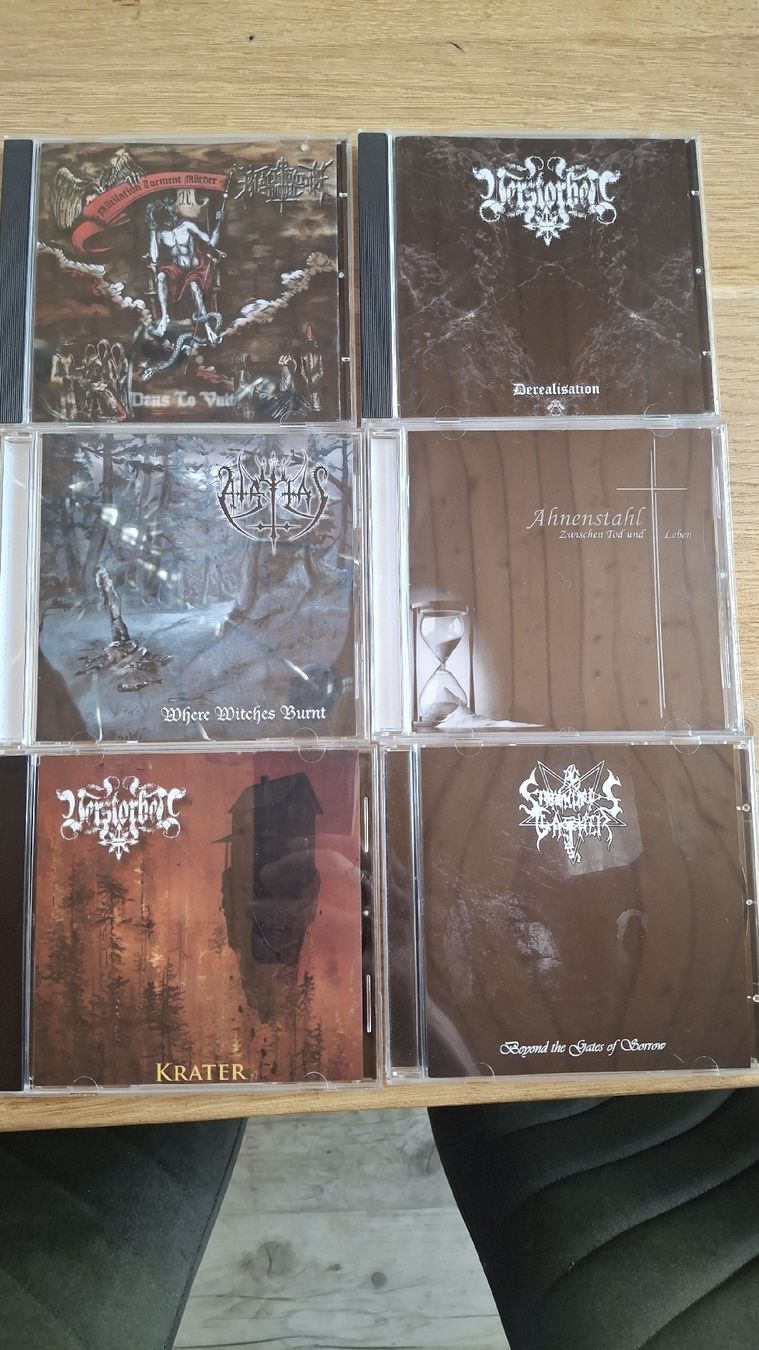 CD: cd metal – Usato da Les Brenets venduto da flu_z9bl