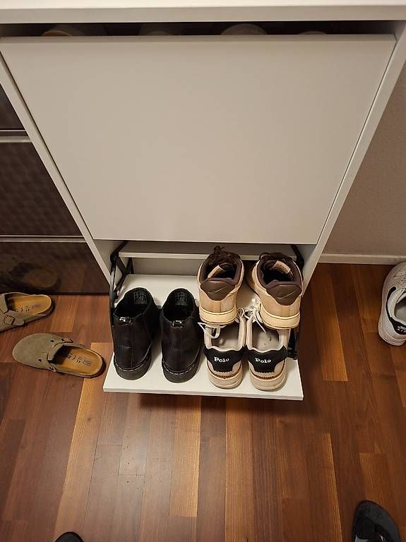 Mobilhome: Shoe rack – Gebraucht aus Zürich von car_sbh5 1