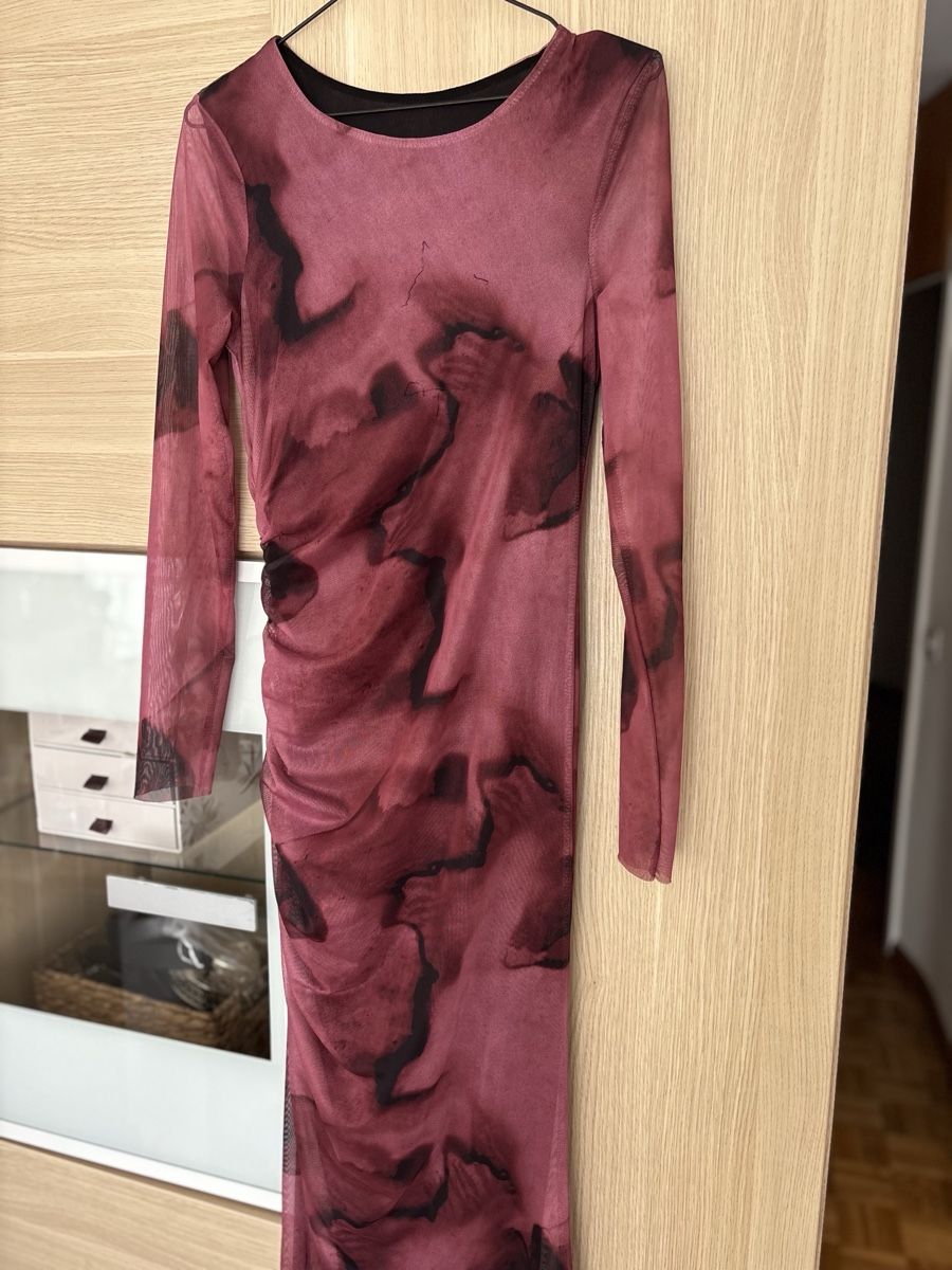 Shein Vestiti: Kleid langarm gemustert rot Gr. S Shein – Usato da Basel venduto da DressDrop