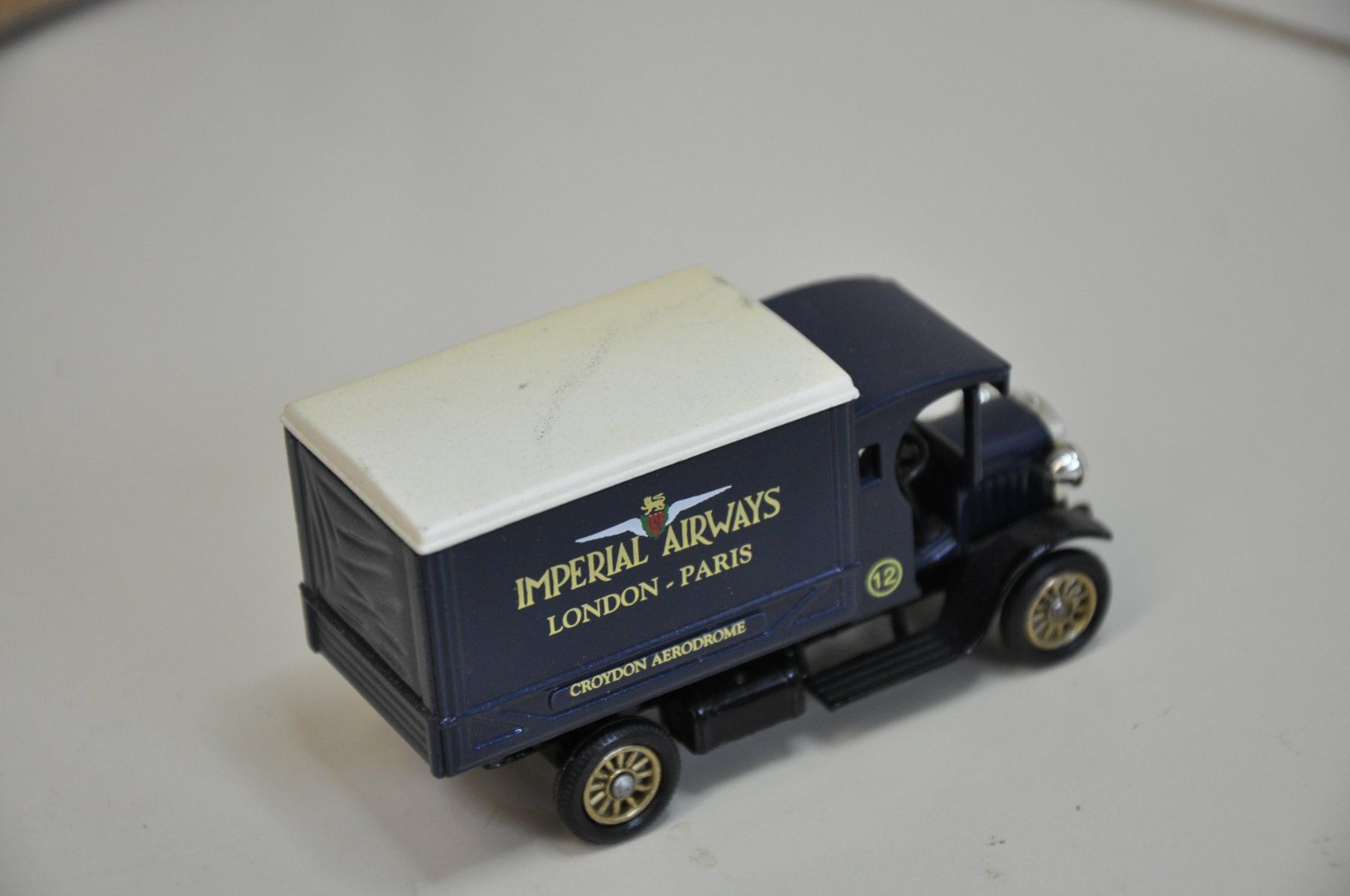 Modellini d'auto: Dennis Delivery Lastwagen 1926 – Nuovo e nell'imballaggio originale da Ebnat-Kappel venduto da Aallerlei 2