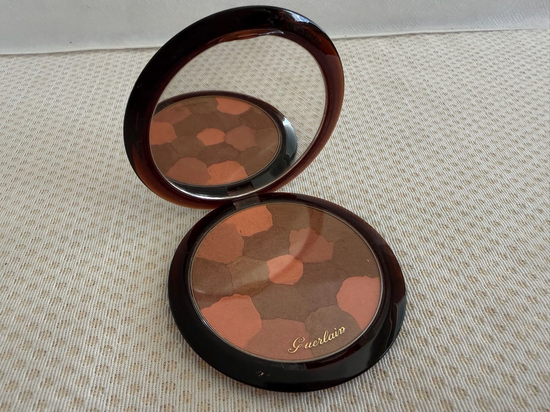 Guerlain Make-up: Guerlain - Terracotta - NEUF – Nuovo e nell'imballaggio originale da Sion venduto da accroshoes