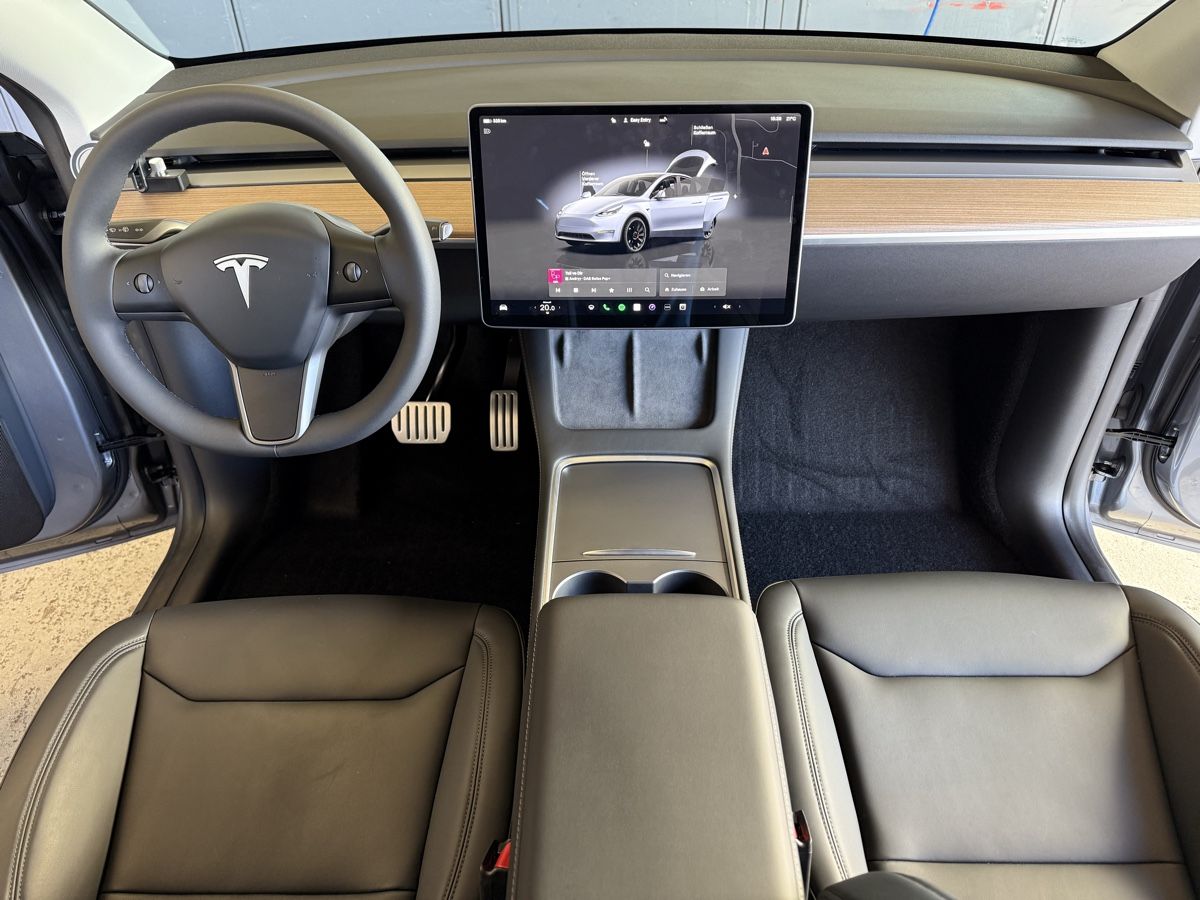 Tesla Automobili: Tesla Model Y Performance 2024 – Usato da Birmensdorf ZH venduto da nitro154 4