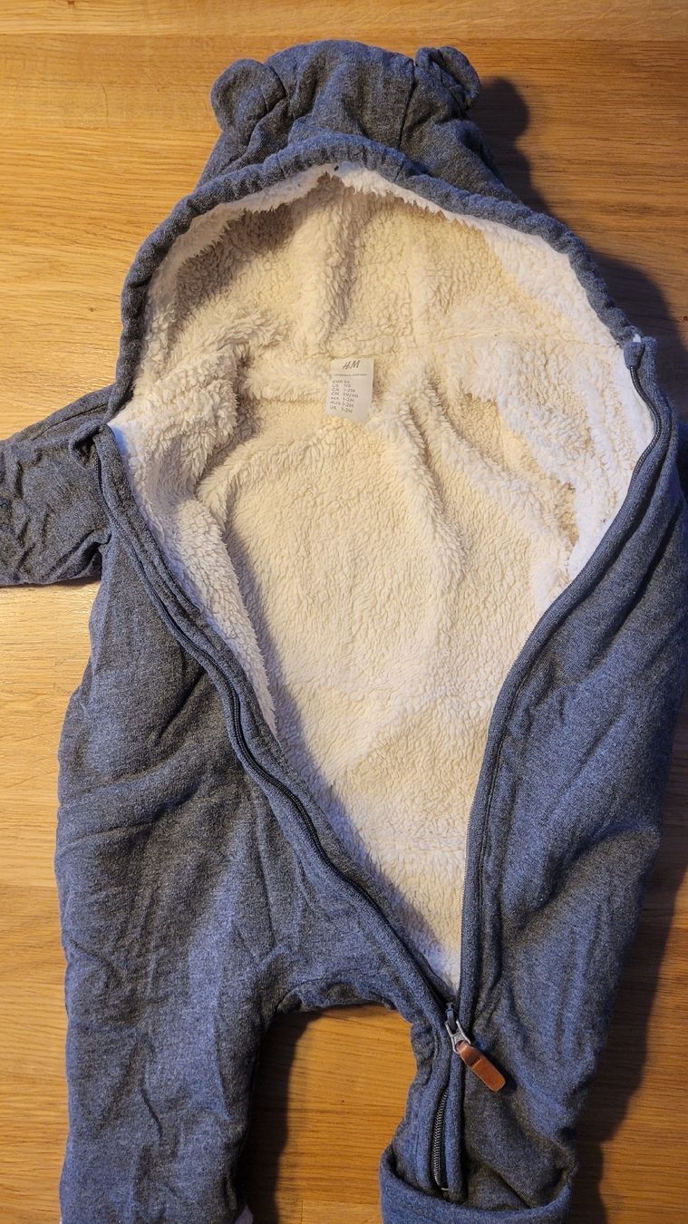 H&M Completi: Warmer Overall, Anzug – Nuovo (secondo la descrizione) da Uetendorf venduto da Heyhey3661 1