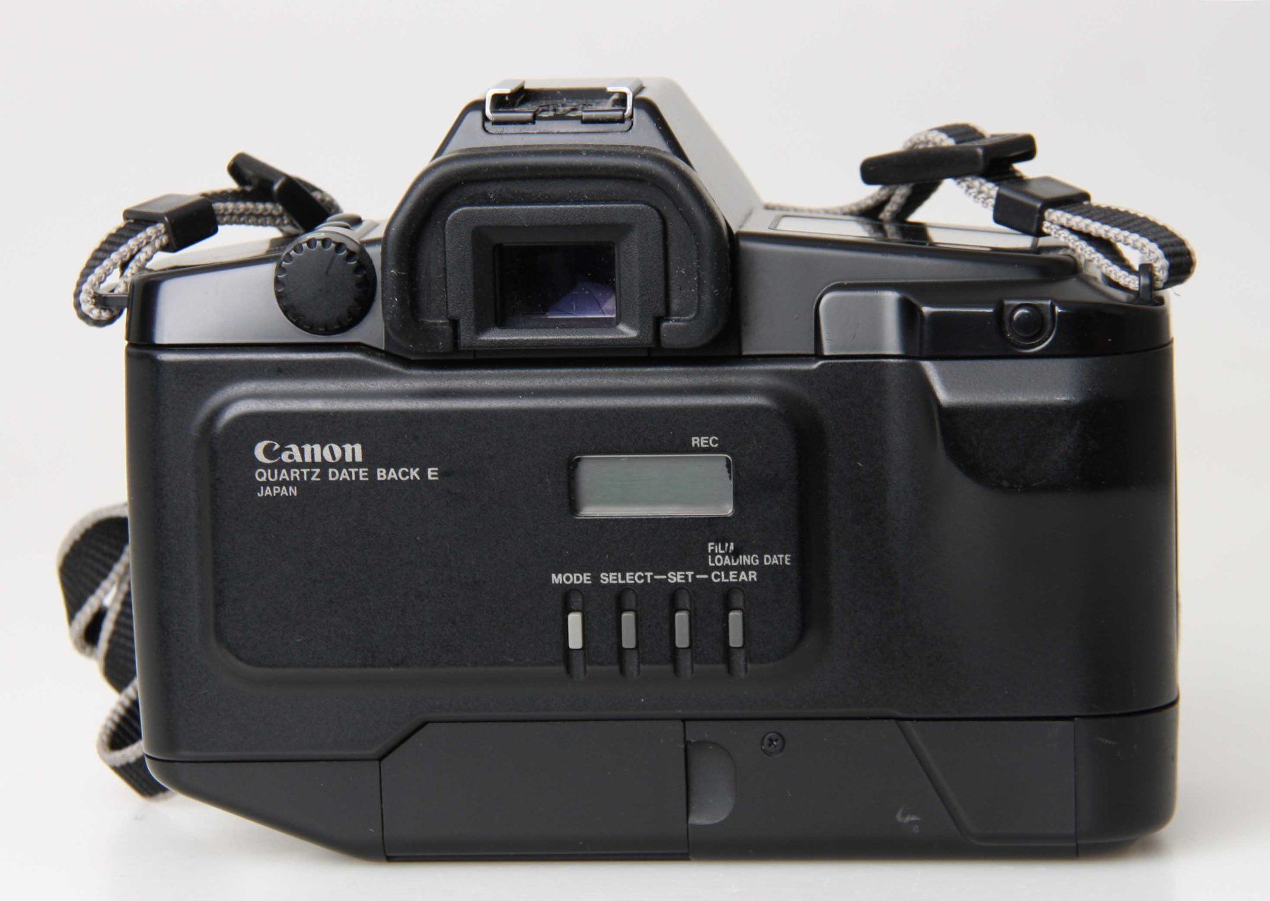 Canon Fotocamera: Canon EOS 650 Quartz Data, nur Gehäuse,Top Zustand – Usato da Jona venduto da Sandy31 3