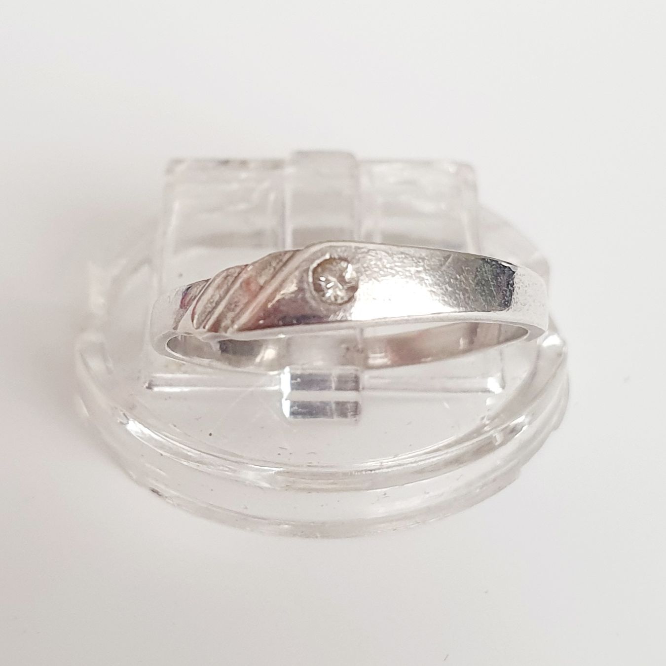 Anelli: silber Ring 925 mit einem kleinen Stein gr. 16,7 mm  – Usato da Kreuzlingen venduto da Wunderkiste123 7
