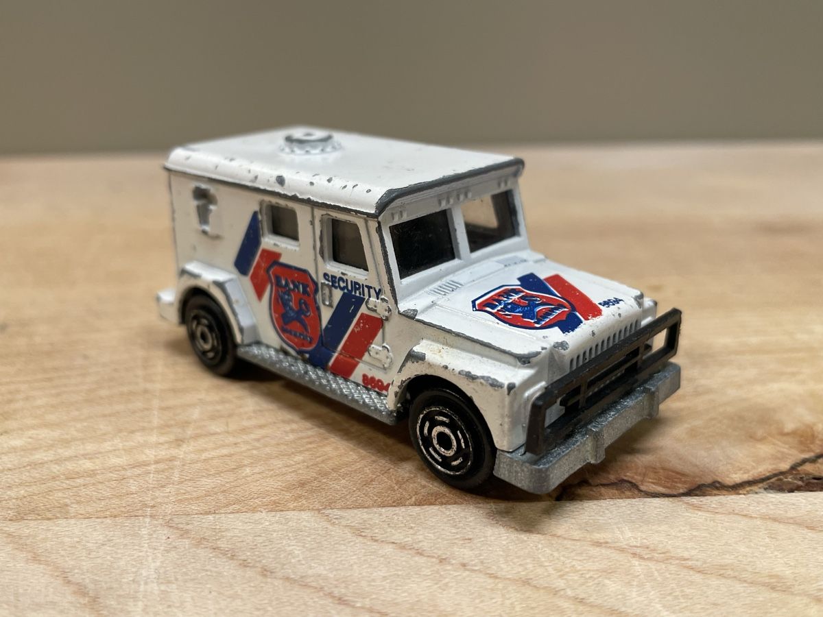 Majorette Voitures modèles: Majorette Bank Security Geldtransporter – D'occasion à Frauenfeld par Challenger77 3