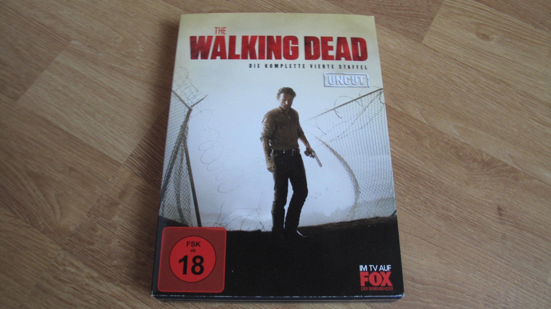 Tutti i DVDs: The Walkind Dead 4 Staffel – Usato da Berg TG venduto da Volker-Kampfgarten