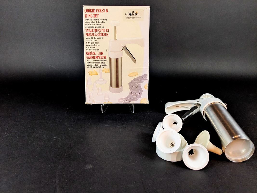 Elettrodomestici da cucina: Cookie Presse & icing Set – Usato da Thun venduto da Restwert_Thun 1