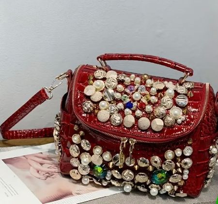 MUSTE HAVE - stylische und edle Tasche mit Perlen, 25x20cm
