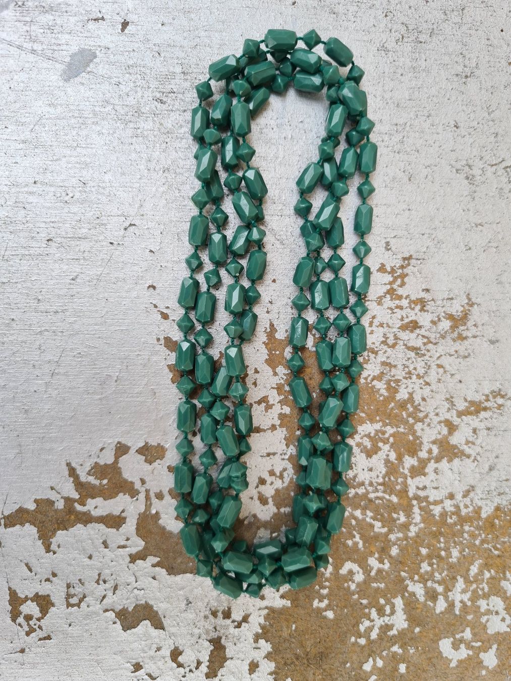 Ketten: Schmuck: Collier Steine jadefarbig – Gebraucht aus Romanshorn von Rachacha