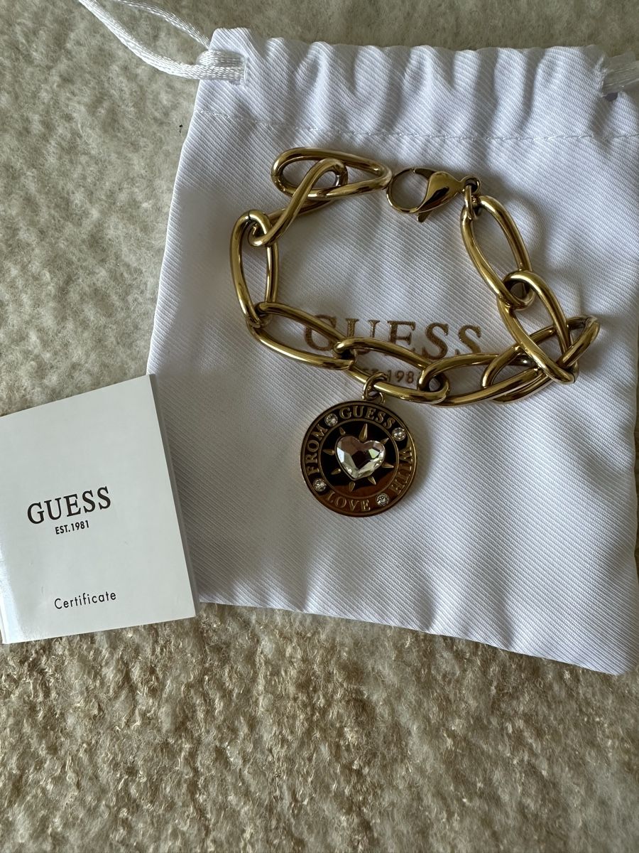 Armbänder & -reifen: Guess Armband 18cm – Gebraucht aus Fischbach-Göslikon von Nanina01
