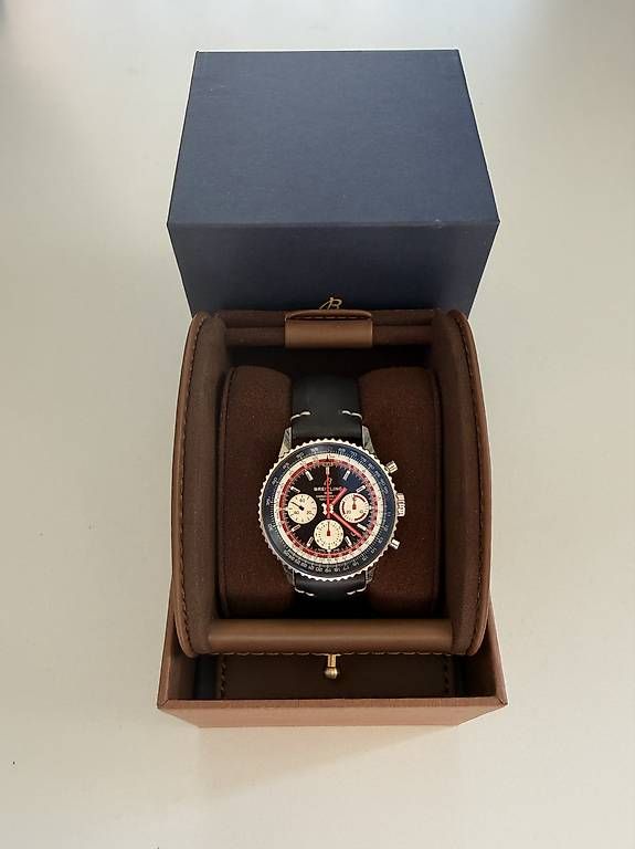 Breitling Orologi: Breitling Navitimer 1 B01 Chronograph Swissair – Usato da Zürich venduto da timeio 1