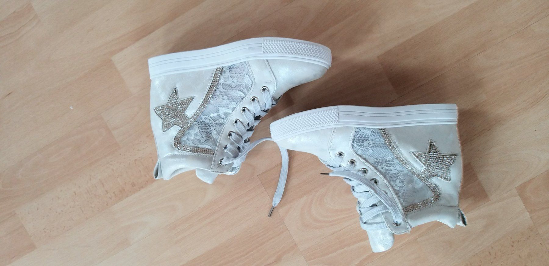 Scarpe da donna: Keil Sneakers/ Turnschuhe Gr. 38 – Nuovo (secondo la descrizione) da Gommiswald venduto da Cyndi5 1