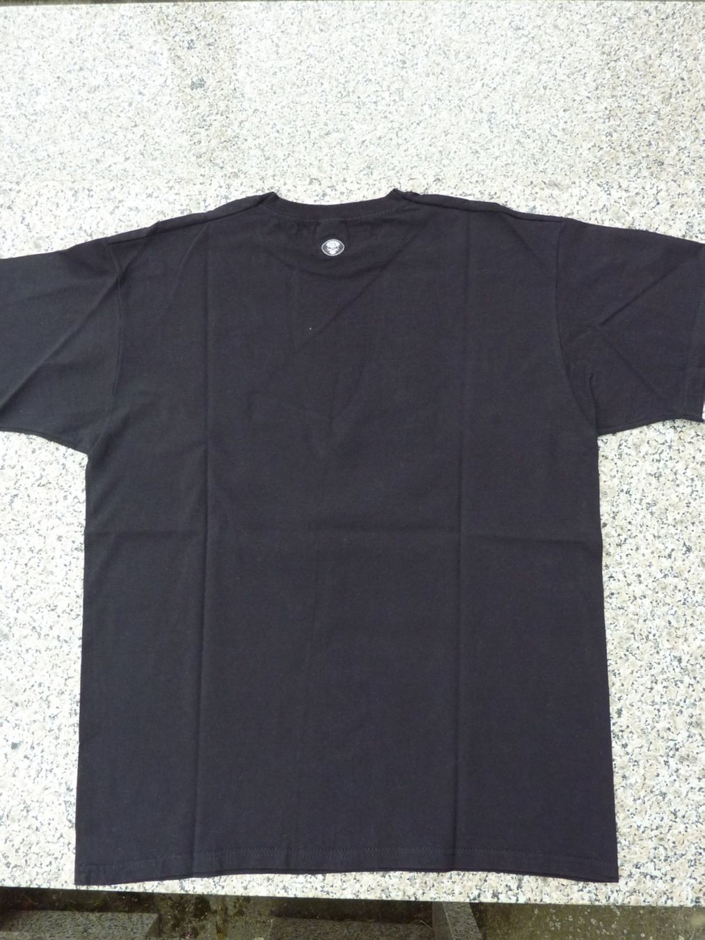 T-shirt: Alice Cooper fun shirt – Usato da Enges venduto da Robinson06 2