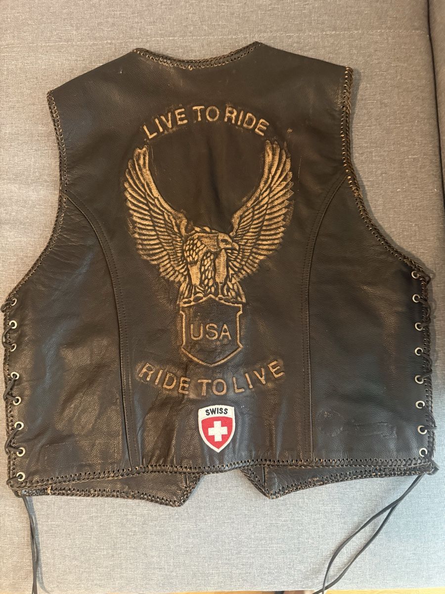 Harley-Davidson Gilets & Westen: Harley-Davidson Leder Weste XL  – Gebraucht aus Horw von Gaben007 1