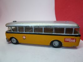 Tekno - PTT Bus Volvo - Kult-Modell - defekte Scheiben -15cm