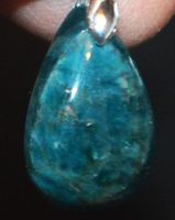 Anhänger L-2398 – Apatit Edelstein – 21x13mm
