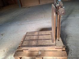 Balkenwaage Holz Metall bis 300 kg gebraucht Zustand