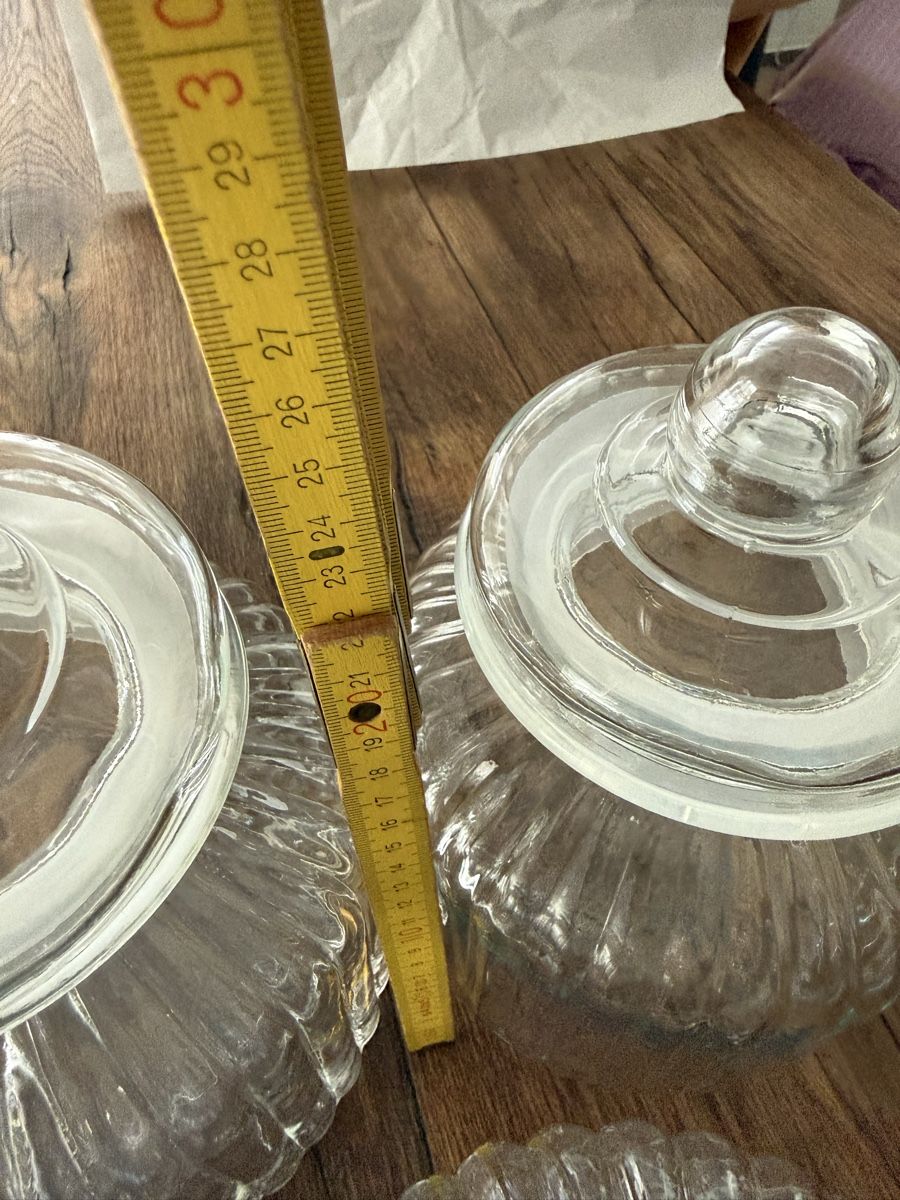 Contenitori & Simili: 4 Grosse Vorratsgläser mit Deckel plus 1 x ohne Deckel – Usato da Pfeffikon LU venduto da pepino17 5