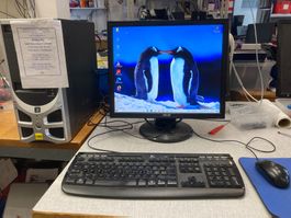 PC kompl.mit Bildschirm Tast Maus Win10 Betriebsbereit
