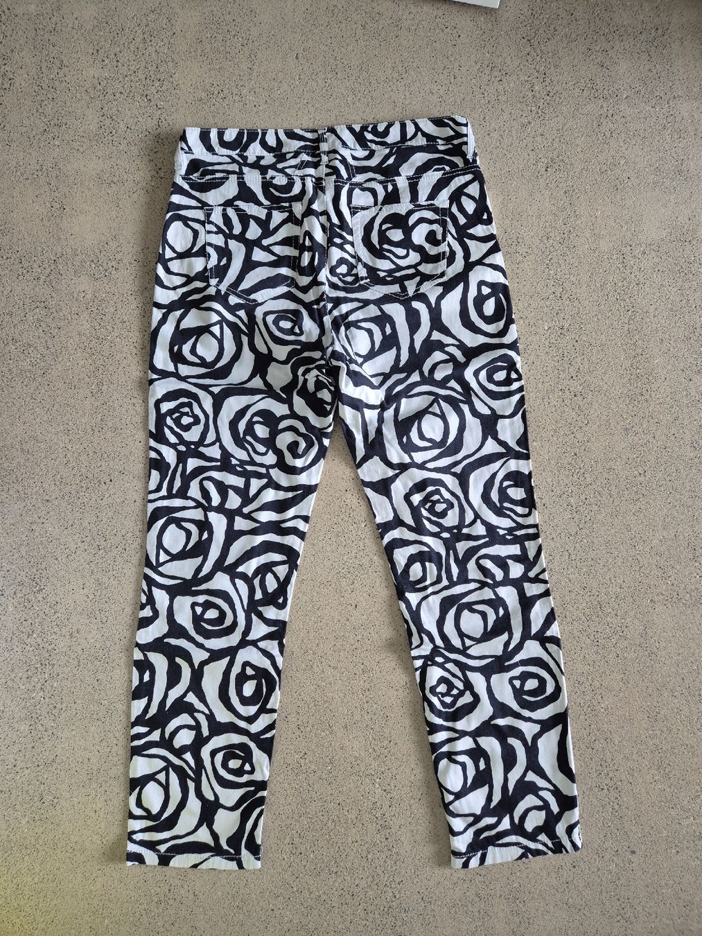 Pantaloni: Ausgefallene Hose – Usato da Schlieren venduto da nat_76vd 2