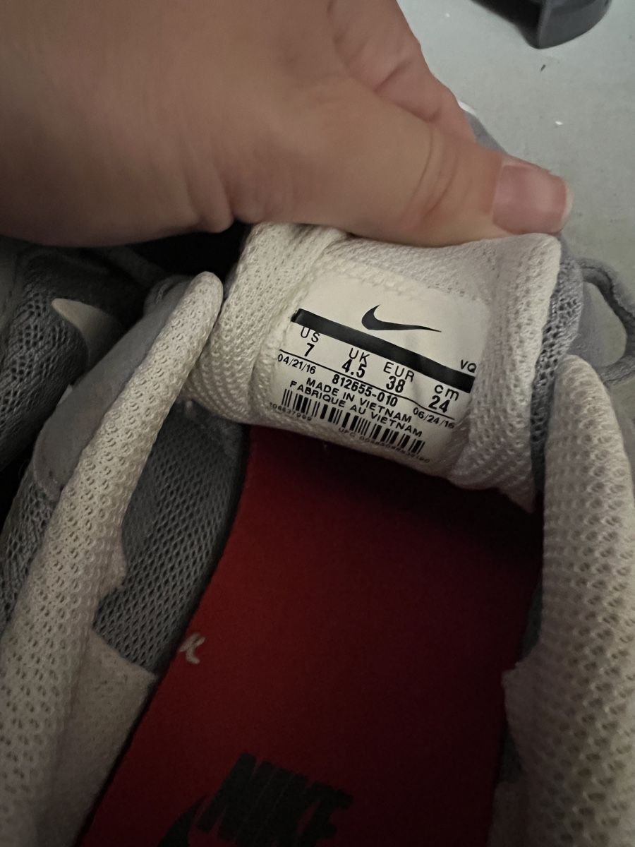 Nike Scarpe da uomo: Nike sneakers 38 – Nuovo (secondo la descrizione) da Zürich venduto da Ac294 2