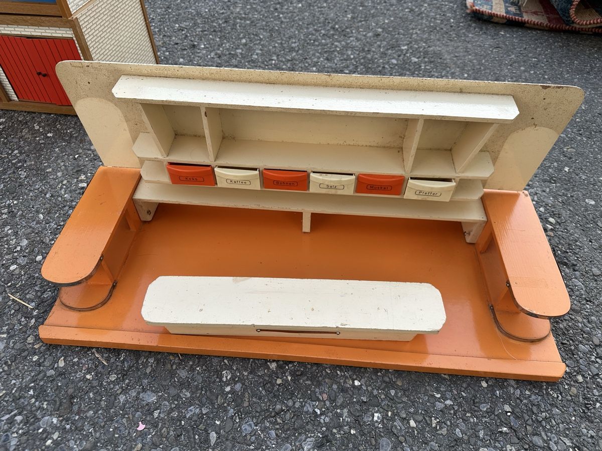 Giocattoli: Nostalgie-Set: Kaufladen und Mini-Verpackungen, – Usato da Schöftland venduto da Astika
