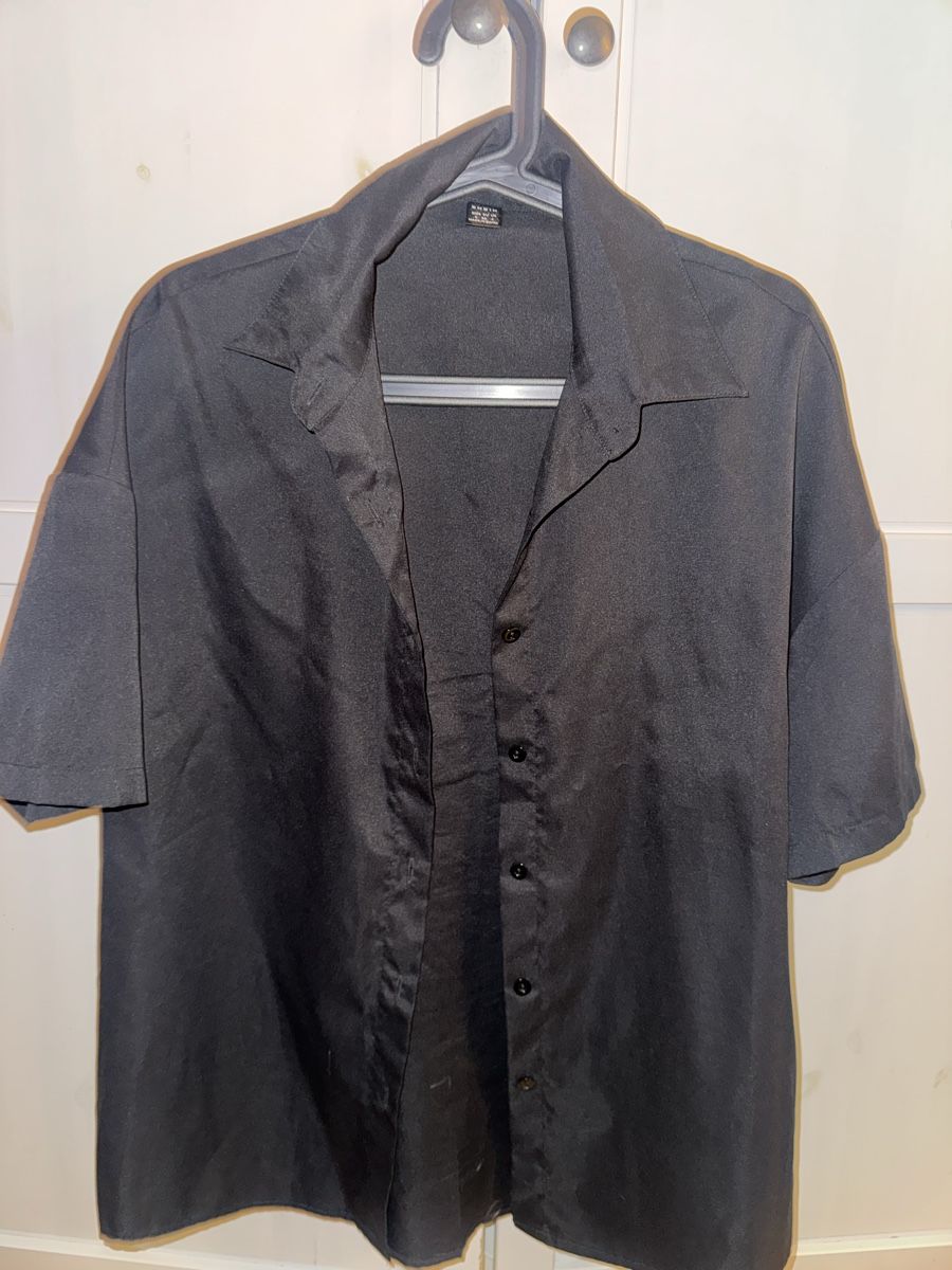 Camicette: Schwarze kurzarm Bluse – Usato da egerkingen venduto da cin_vqn7 1