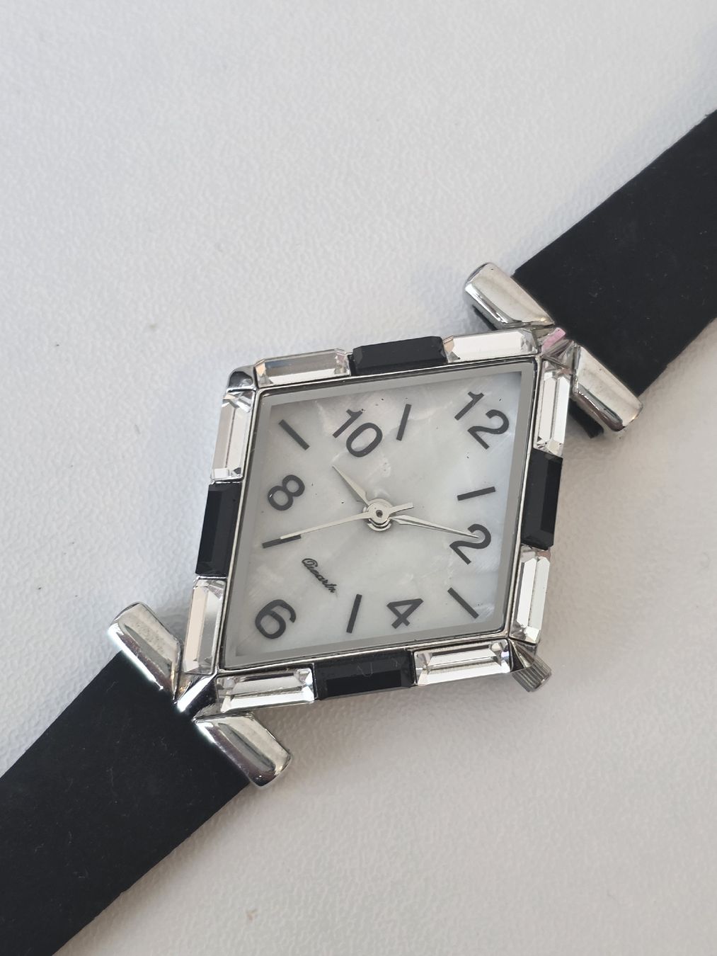 Uhren: Le Chat Uhr – Gebraucht aus Luzern von juli.star 1