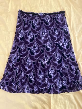 Jupe Biaggini motif violet noir taille 42