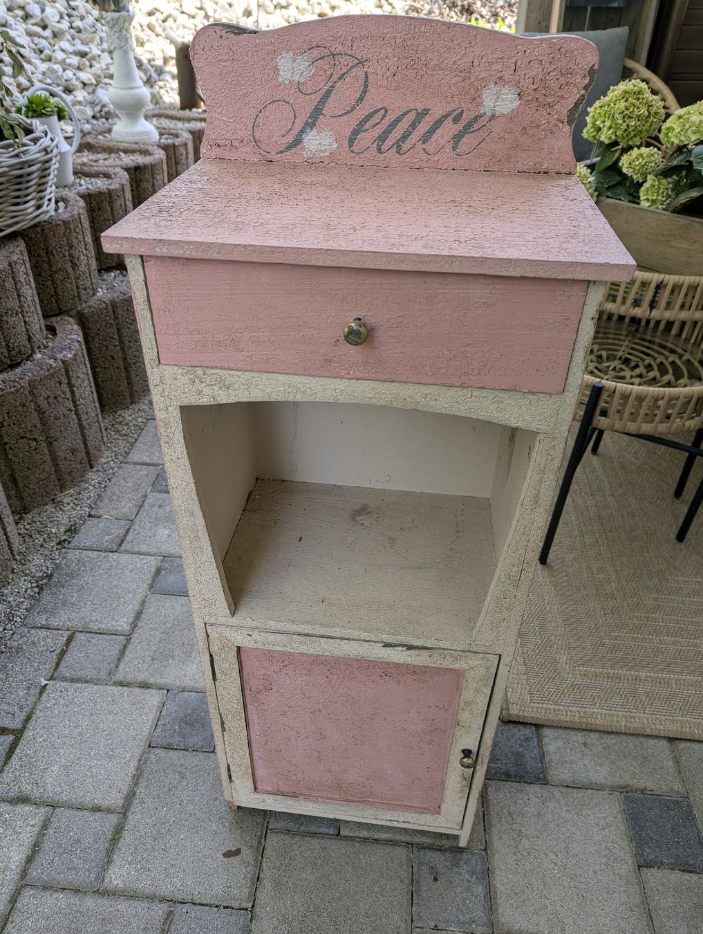 Cassettiere: Möbel shabby chic PEACE – Difettoso da Bettlach venduto da Costmiri