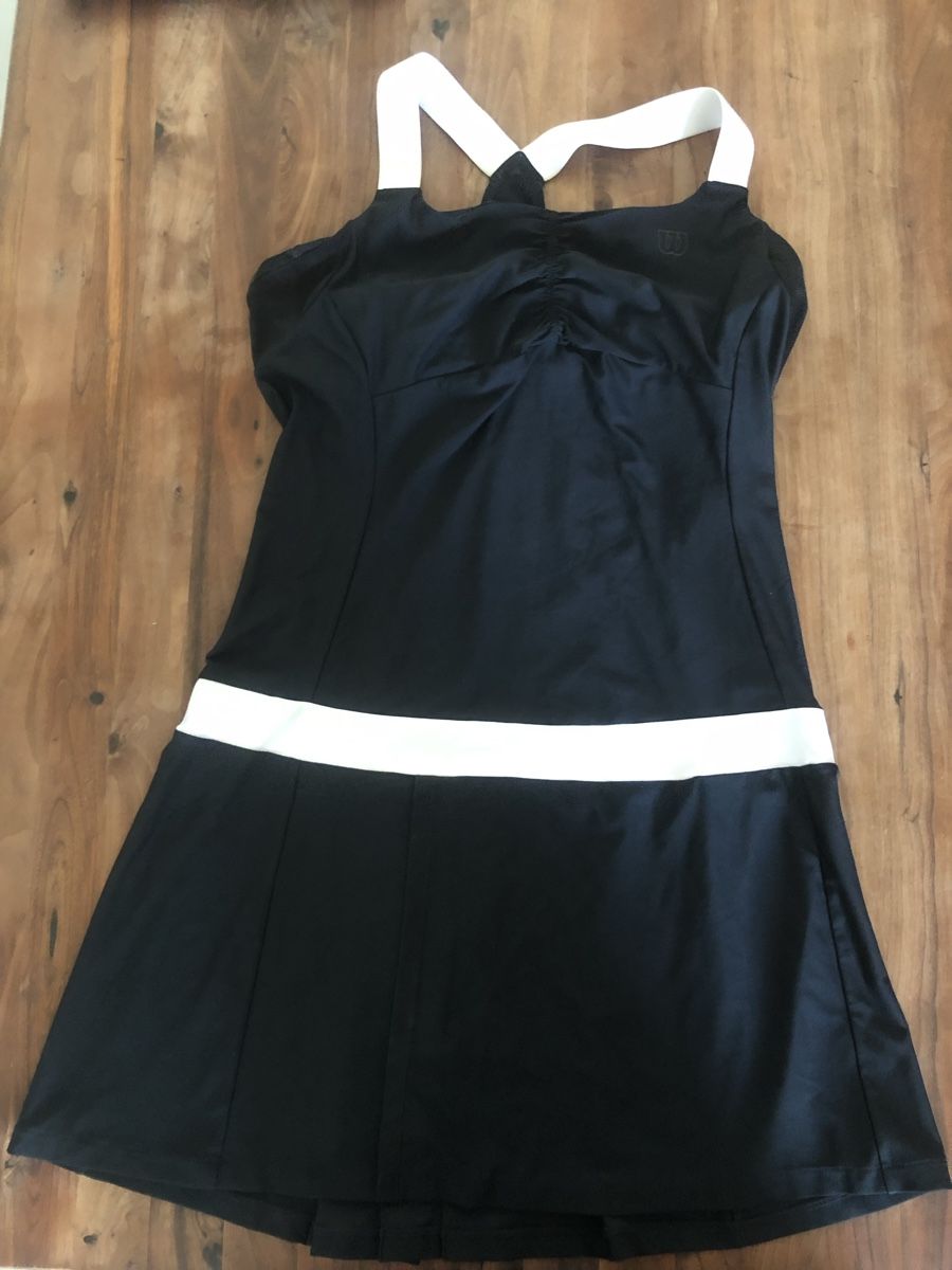Robes: Tenniskleid Wilson Gr. S – D'occasion à Köniz par darjek