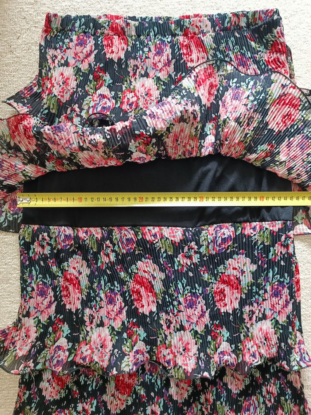 Kleider: Trägerloses Maxi-Blumenkleid mit Rüschen L – Gebraucht aus Wallisellen von C_DM 5