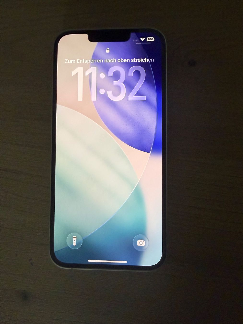 Apple Telefoni cellulari / Smartphones: iPhone 14 Blanc 128Gb – Usato da Balsthal venduto da IrenZimkeit