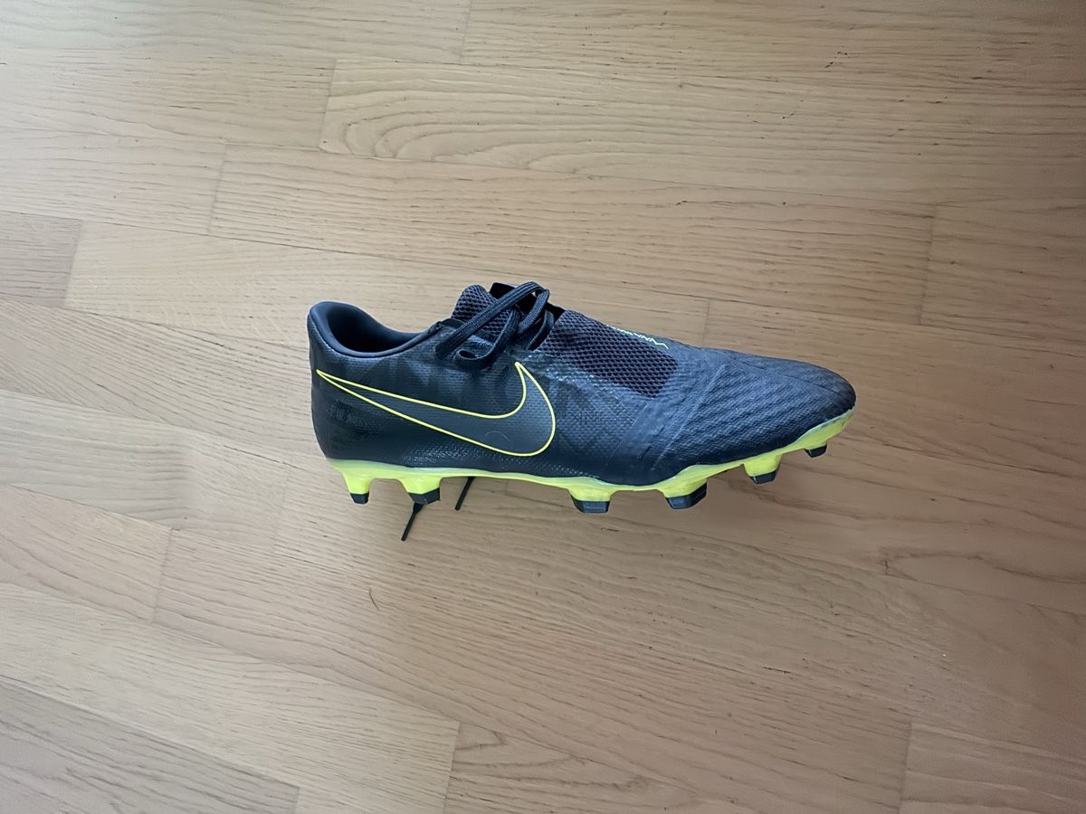 Nike Scarpe da uomo: Fussballschuhe – Nuovo (secondo la descrizione) da Glattpark(Opfikon) venduto da laura_studer 4