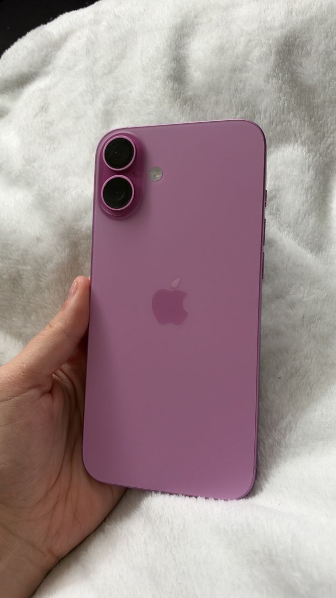 Apple Telefoni cellulari / Smartphones: IPhone 16 plus rose – Usato da Delémont venduto da aud_7jwv