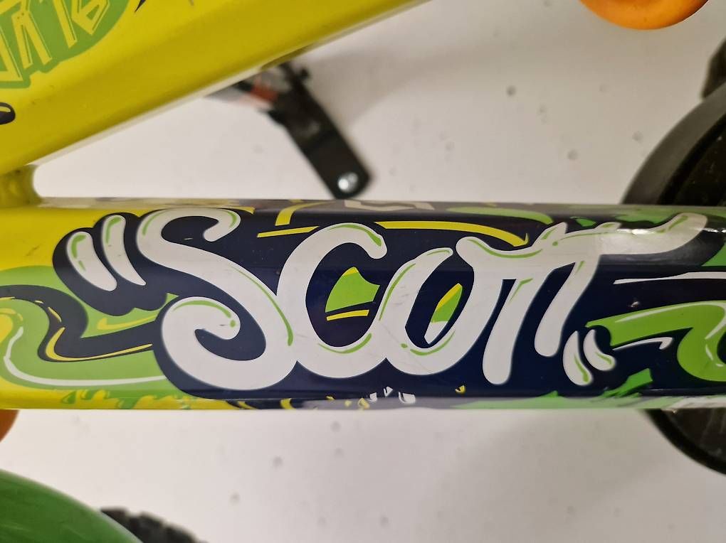 Scott Biciclette: Vélo VTT SCOTT en bon état – Usato da Villars-sur-Glâne venduto da Mark_988 2