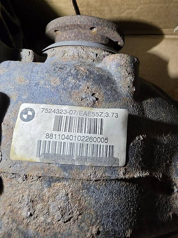BMW Tutti pezzi di ricambio auto: BMW E81 E87 E90 120i Differential 7524323 N43B20A 3,73 – Difettoso da St. Gallen venduto da Meziu 6