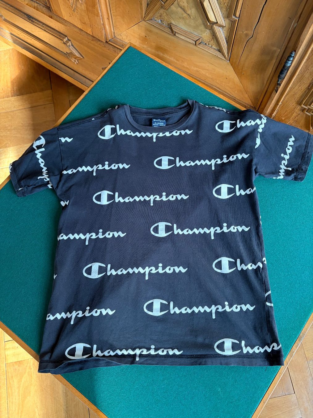Champion T-shirt: CHAMPION T-Shirt 100% Baumwolle – Usato da Interlaken venduto da Bona55 2