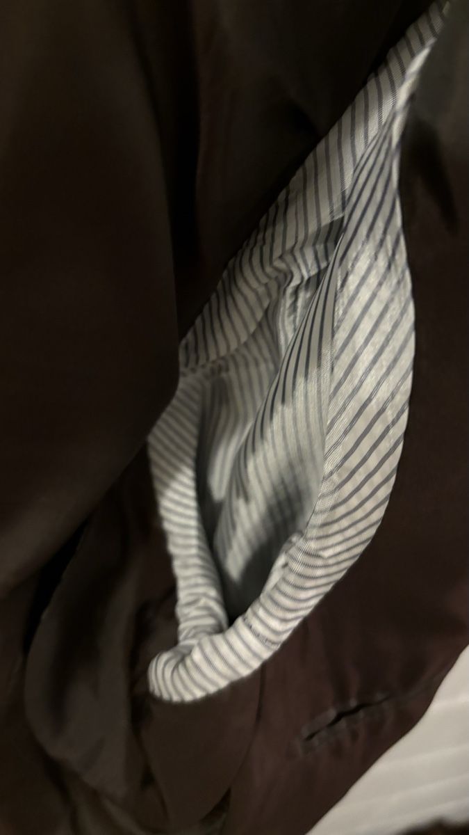 Windsor Completi: WINDSOR Sakko Braun Gr. 52 Shaped Fit Modern Elegant – Usato da Münchenbuchsee venduto da Broker12 8