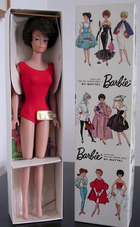 Barbie Vintage 1964 - American Girl Fabriquée Au Japon - Collectionneur Avec Boîte Et Accessoires